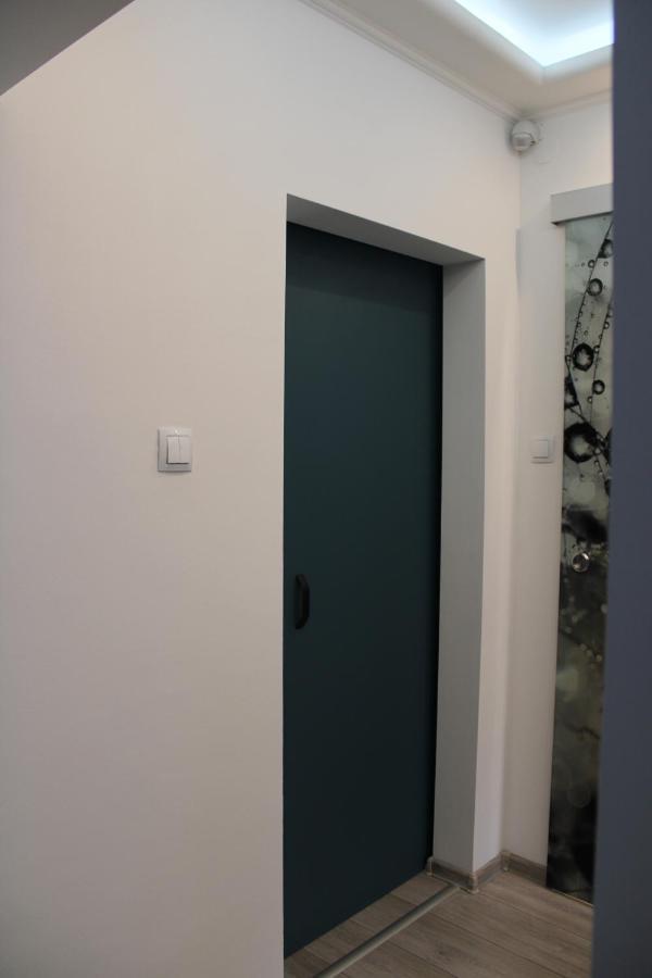 Izzy Apartament Apartment Miskolc Exterior photo
